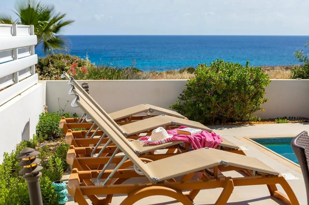 Protaras Artisan Seafront Villa 1 0*,